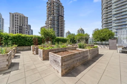 Hot Tub / Spa Photo of 3307 2085 Skyline Court, Burnaby, BC