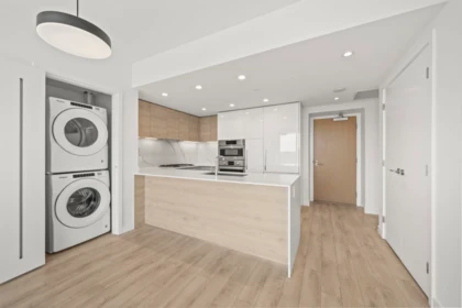 Pantry Photo of 3307 2085 Skyline Court, Burnaby, BC