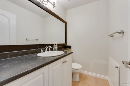 Primary Bathroom Photo of 5 6712 Baker Road, Delta, BC