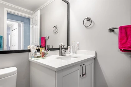Guest Bathroom Photo of P02 223 Mountain Highway, North Vancouver, BC