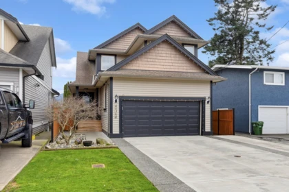 45368 Wells Road, Chilliwack, BC, Chilliwack — Single Family Residence for sale