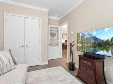 Office / Den Photo of 109 15360 20 Avenue, Surrey, BC