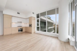 309 9675 King George Boulevard, Surrey, BC