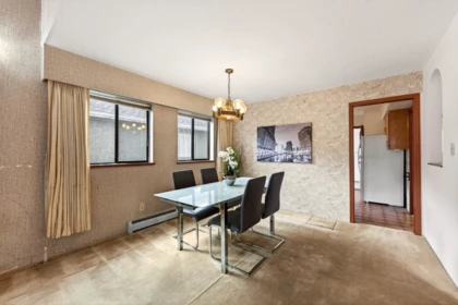 Breakfast Nook Photo of 2031 E 23rd Avenue, Vancouver, BC