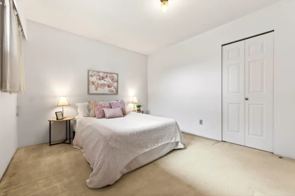 Hallway Photo of 2031 E 23rd Avenue, Vancouver, BC