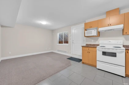 Entry Foyer Photo of 7689 211a Street, Langley, BC