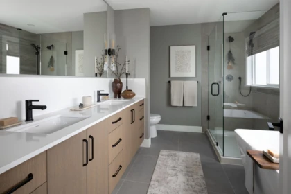 Guest Bathroom Photo of 7469 197a Street, Langley, BC