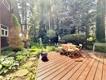 Front Yard Photo of 3205 Beach Avenue, Roberts Creek, BC
