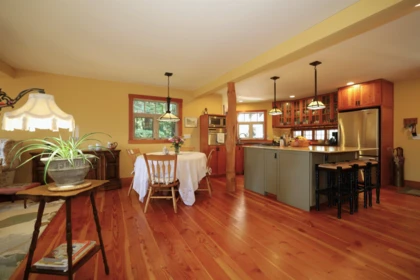 Outdoor Deck Photo of 3205 Beach Avenue, Roberts Creek, BC