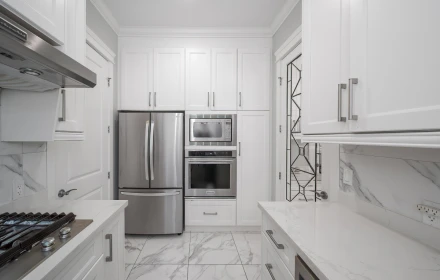 Walk-In Closet Photo of 8351 Leslie Road, Richmond, BC