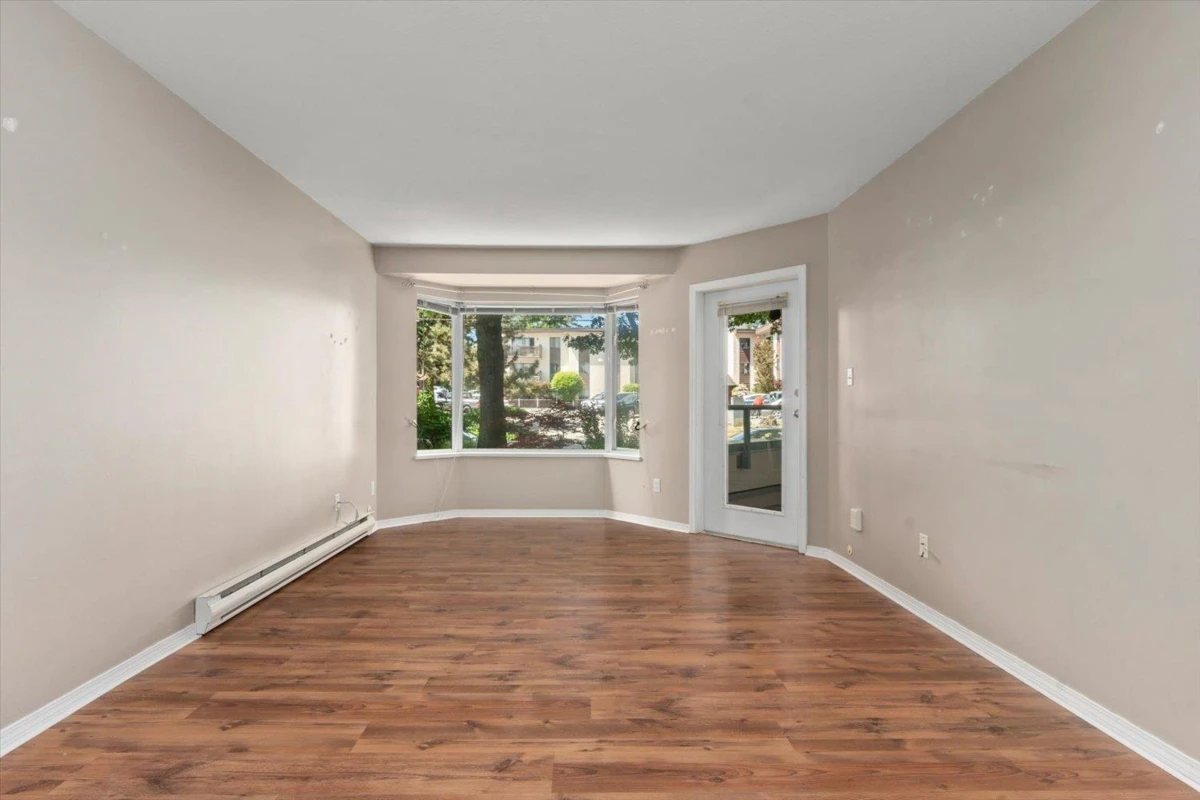Family Room Photo of 206 33165 Old Yale Road, Abbotsford, BC