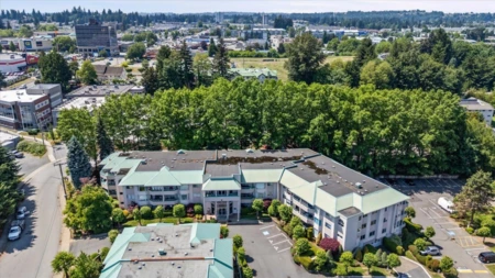 Swimming Pool Photo of 206 33165 Old Yale Road, Abbotsford, BC