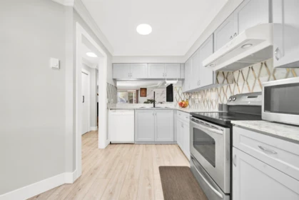Breakfast Nook Photo of 2 7560 138 Street, Surrey, BC