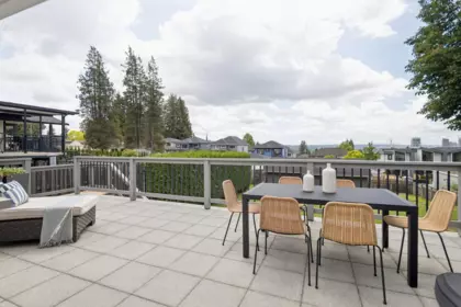 Office / Den Photo of 752 Shaw Avenue, Coquitlam, BC