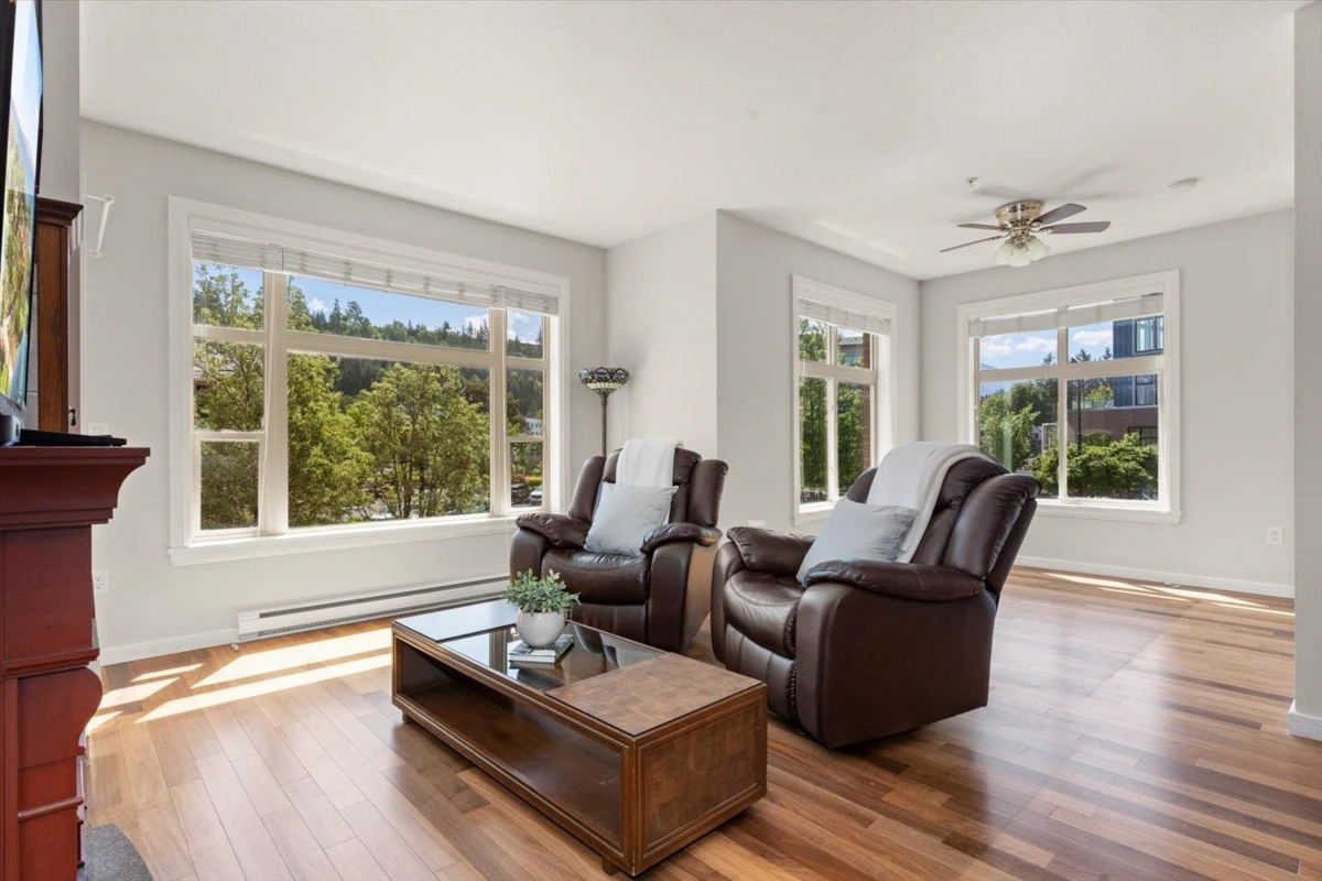 Dining Area Photo of 203 45530 Market Way, Chilliwack, BC