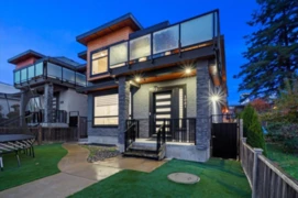 1041 Stewart Avenue, Coquitlam, BC