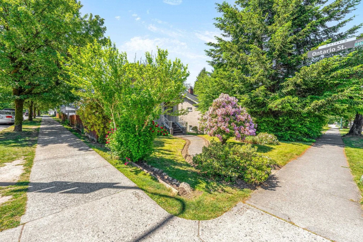 Exterior Rear Photo of 6 W King Edward Avenue, Vancouver, BC