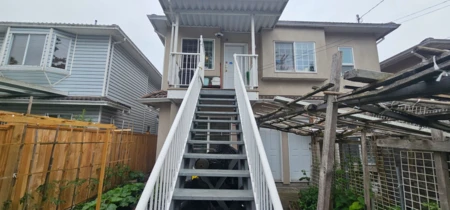 Entry Foyer Photo of 3868 Victoria Drive, Vancouver, BC