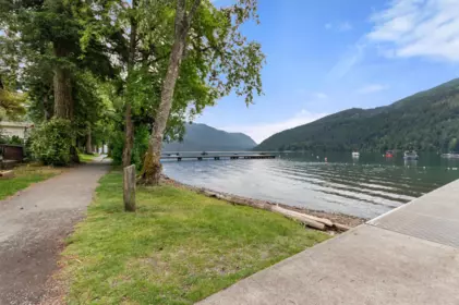 Front Yard Photo of 372 Cedar Street, Cultus Lake, BC