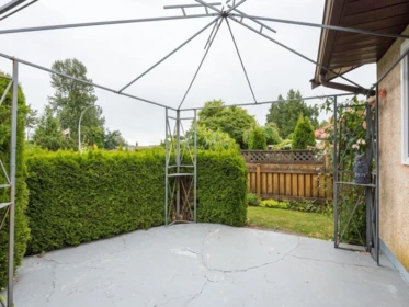 Swimming Pool Photo of 8064 Ivy Court, Mission, BC