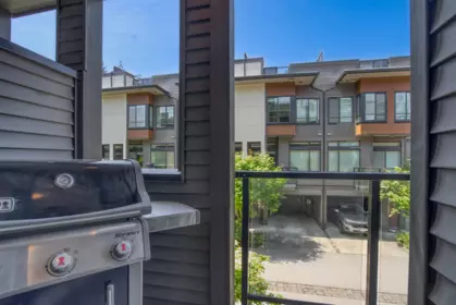 Swimming Pool Photo of 83 7811 209 Street, Langley, BC