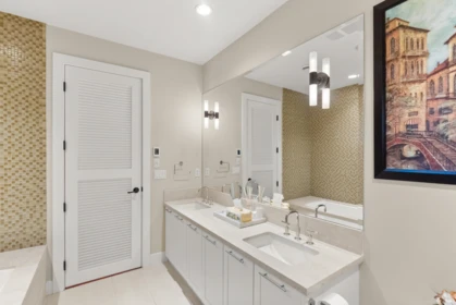 Powder Room Photo of 18 3122 160 Street, Surrey, BC