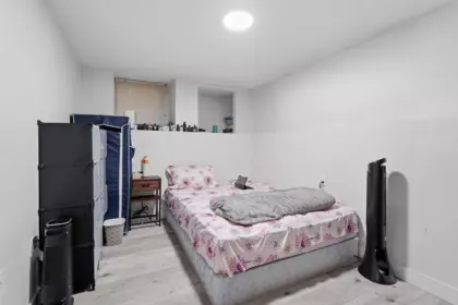 Basement Recreation Room Photo of 8581 152 Street, Surrey, BC