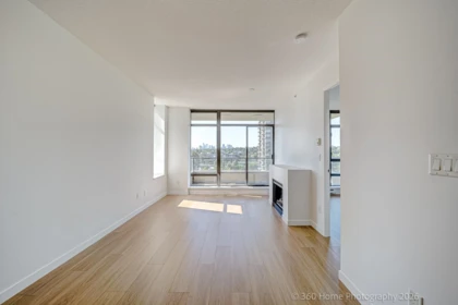 Loft / Bonus Room Photo of 805 4250 Dawson Street, Burnaby, BC