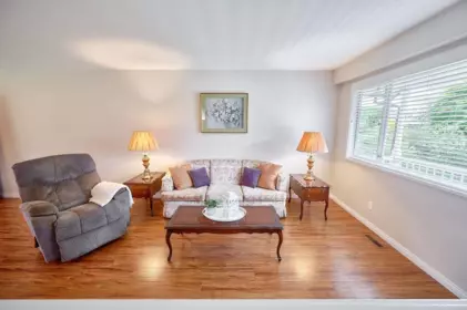 12361 Greenwell Street, Maple Ridge, BC, Maple Ridge — Single Family Residence for sale