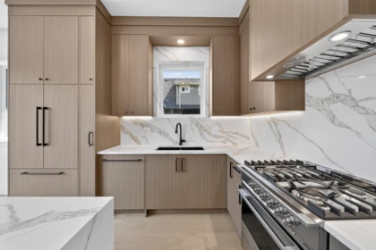 Kitchen Photo of 2 847 E 10th Avenue, Vancouver, BC