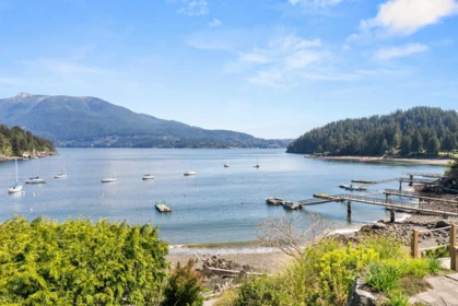 433 Senator Place, Bowen Island, BC, Bowen Island — Single Family Residence for sale
