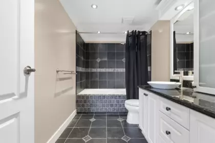 Office / Den Photo of 201 15169 Buena Vista Avenue, White Rock, BC