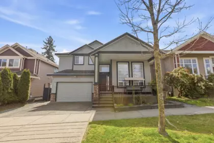 14732 71a Avenue, Surrey, BC, Surrey — Single Family Residence for sale