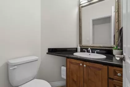 Guest Bathroom Photo of 14732 71a Avenue, Surrey, BC