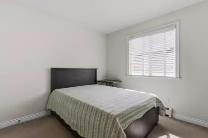 Hallway Photo of 14732 71a Avenue, Surrey, BC