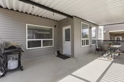 Swimming Pool Photo of 14732 71a Avenue, Surrey, BC