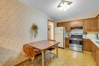 Office / Den Photo of 10277 129a Street, Surrey, BC