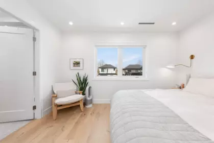 Powder Room Photo of 5059 Sherbrooke Street, Vancouver, BC