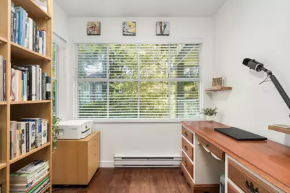 Powder Room Photo of 208 655 W 13th Avenue, Vancouver, BC