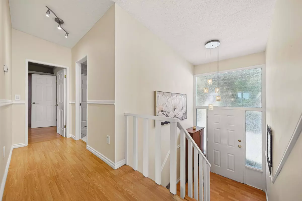 Living Room Photo of 693 Plymouth Drive, North Vancouver, BC