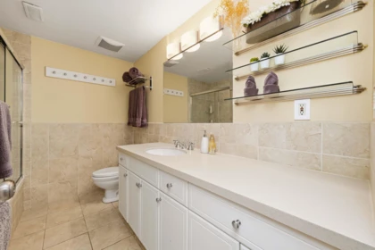 Mudroom Photo of 693 Plymouth Drive, North Vancouver, BC