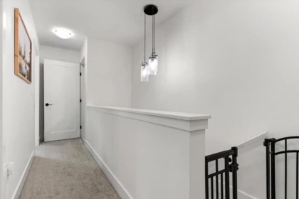 Hallway Photo of 1 44405 Freshwater Drive, Chilliwack, BC