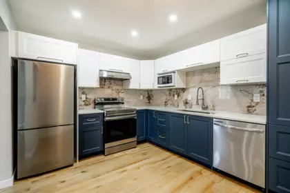 211 1450 Merklin Street, White Rock, BC, White Rock — Apartment/Condo for sale