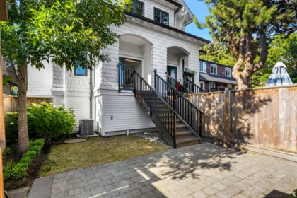 Backyard Photo of 2518 W 3rd Avenue, Vancouver, BC