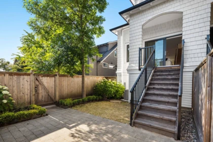 Swimming Pool Photo of 2518 W 3rd Avenue, Vancouver, BC