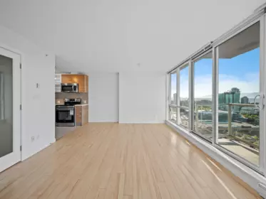 Pantry Photo of 3305 13688 100 Avenue, Surrey, BC