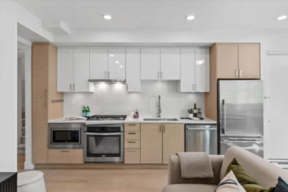 5 1415 E 1st Avenue, Vancouver, BC, Vancouver — Townhouse for sale