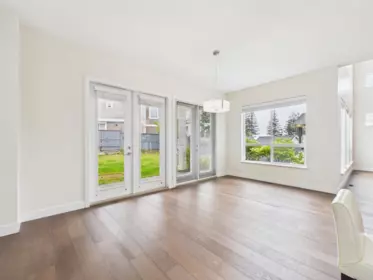 Primary Bathroom Photo of 3545 Highland Drive, Coquitlam, BC