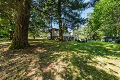 Staircase Photo of 7876 139a Street, Surrey, BC