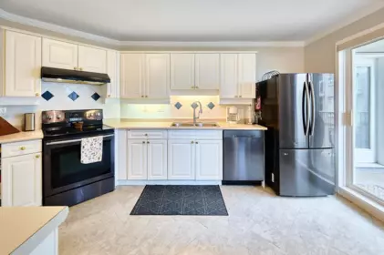 Breakfast Nook Photo of 212 5465 201 Street, Langley, BC
